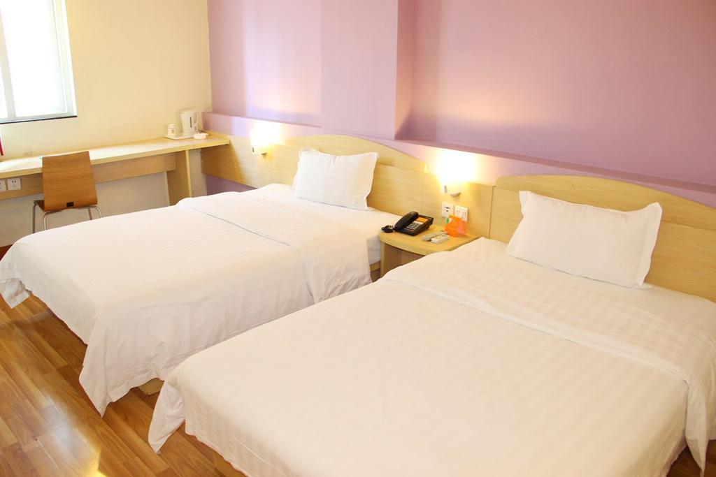 7Days Inn Chongqing Daxigou Renhe Street Extérieur photo