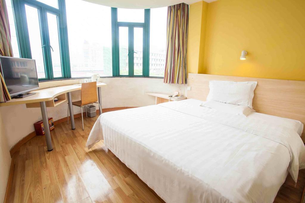 7Days Inn Chongqing Daxigou Renhe Street Extérieur photo